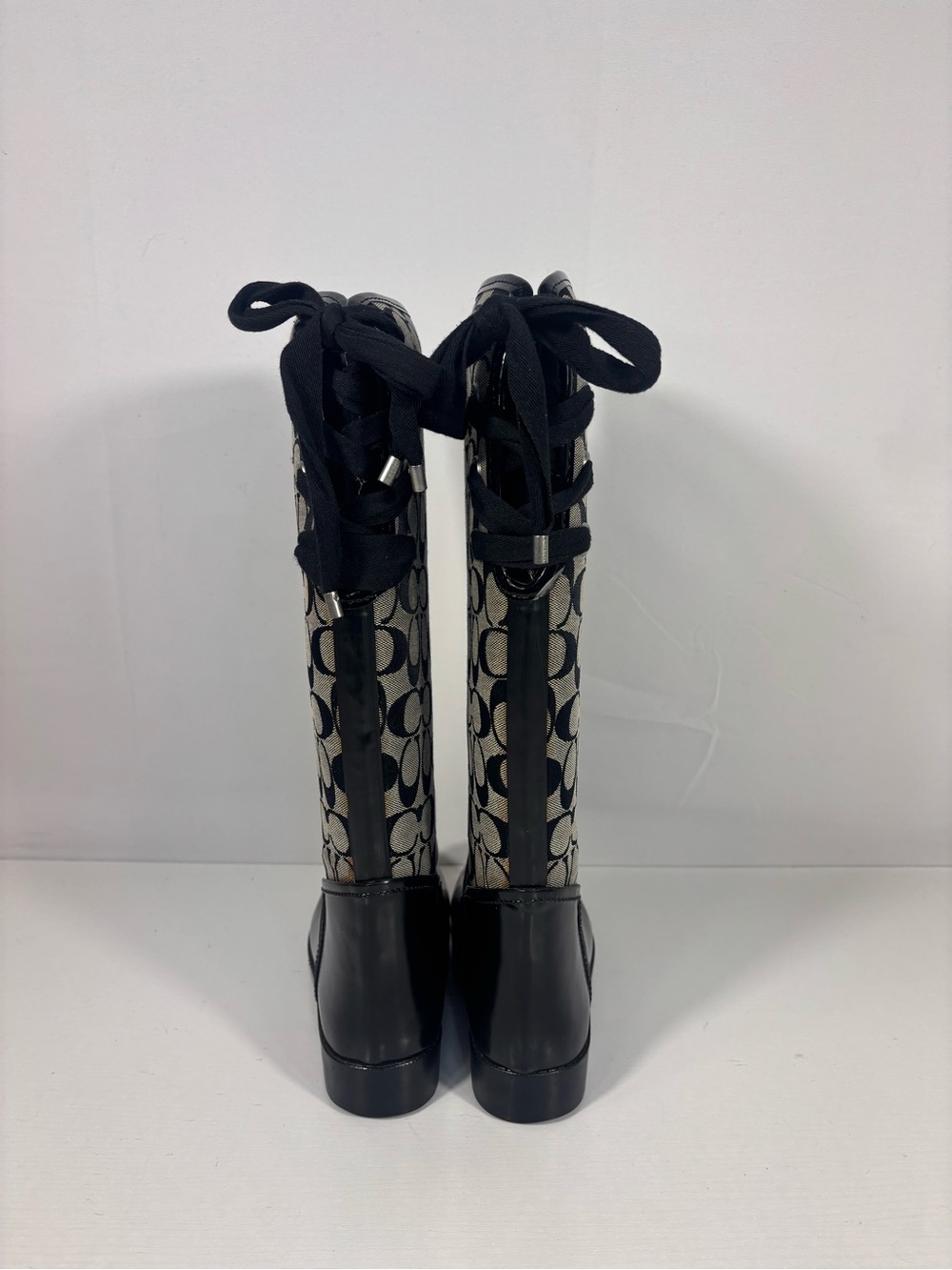 Coach Signature Jacquard Tall Rain Boots Lace Up Black Tan Size 8 - Picture 4 of 10